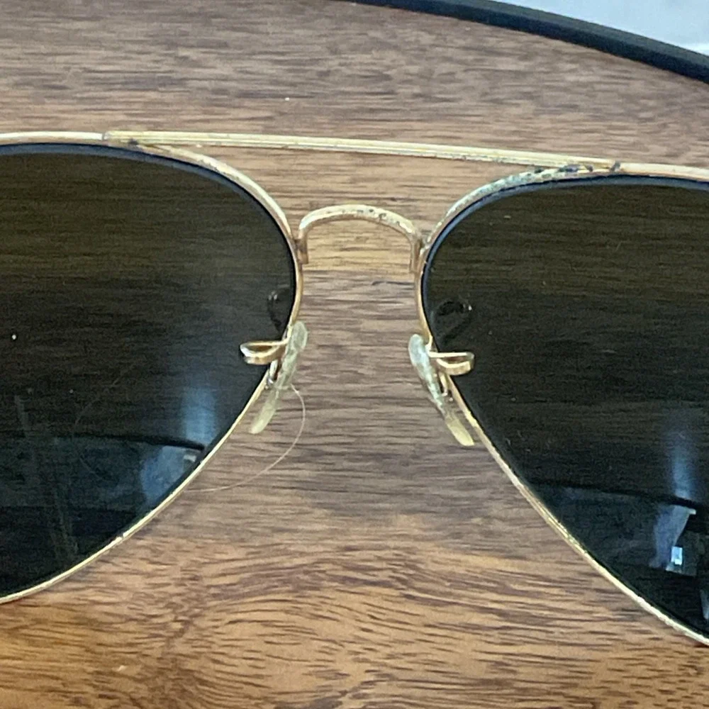 Vintage B&L Ray Ban USA Aviator  64-14 Gold Frame Sunglasses.